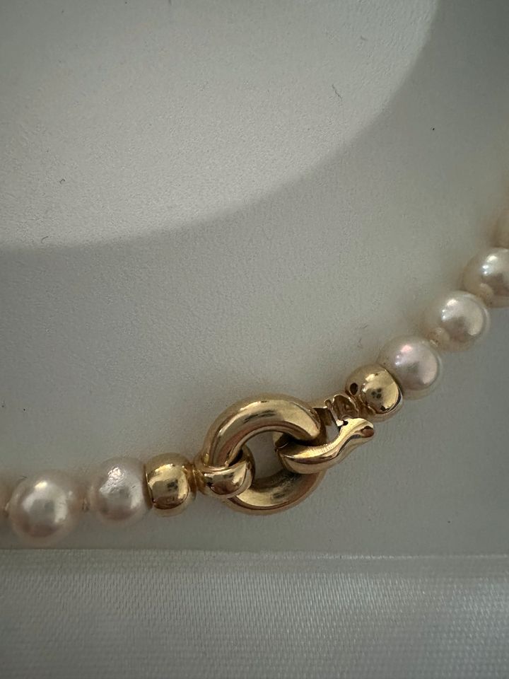 Perlenkette in Saarlouis