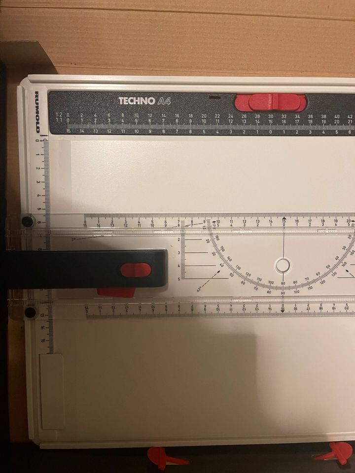Zeichenplatte A4 von Rumold (Neu) in Rhinow