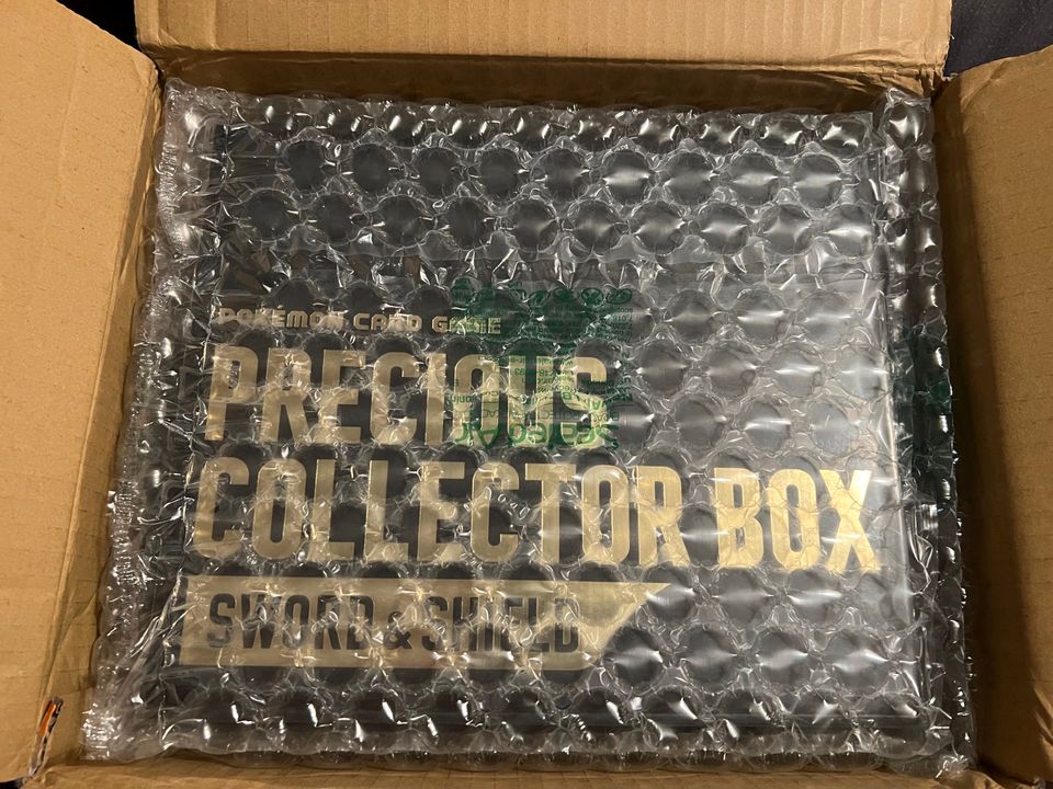 Pokemon Precious Collector Box - Pikachu - Pokemon Center OVP in Au