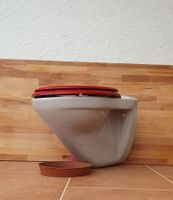 WC mit rotem Deckel Baden-Württemberg - Limbach Vorschau