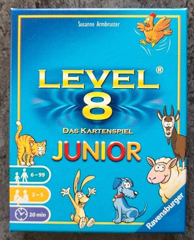 ☘️ Kartenspiel Level 8 Junior wie neu in Lübeck