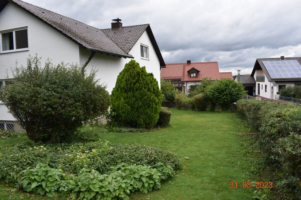 Großes Einfamilienhaus mit Platz für mehrere Genarationen in Böhmfeld
