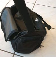 Kleine Adidas-Damensporttasche XS original neuwertig Köln - Nippes Vorschau
