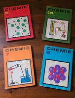 DDR Schulbuch Lehrbuch Chemie Klasse 7, 8, 9, 10 1971 Ostalgie Sachsen-Anhalt - Schönebeck (Elbe) Vorschau