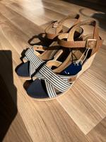 Tom Tailor Keilsandalen gr.39 NEU Bremen - Oberneuland Vorschau