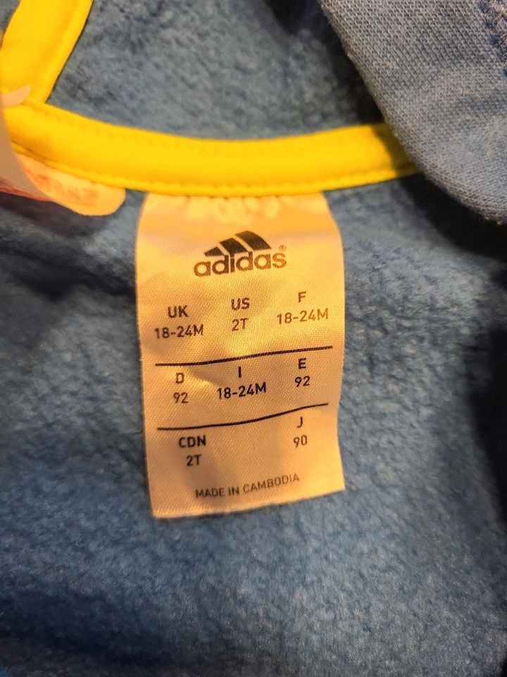 Blauer Adidas Hoodie Reißverschlussjacke Gr. 920 in Köln