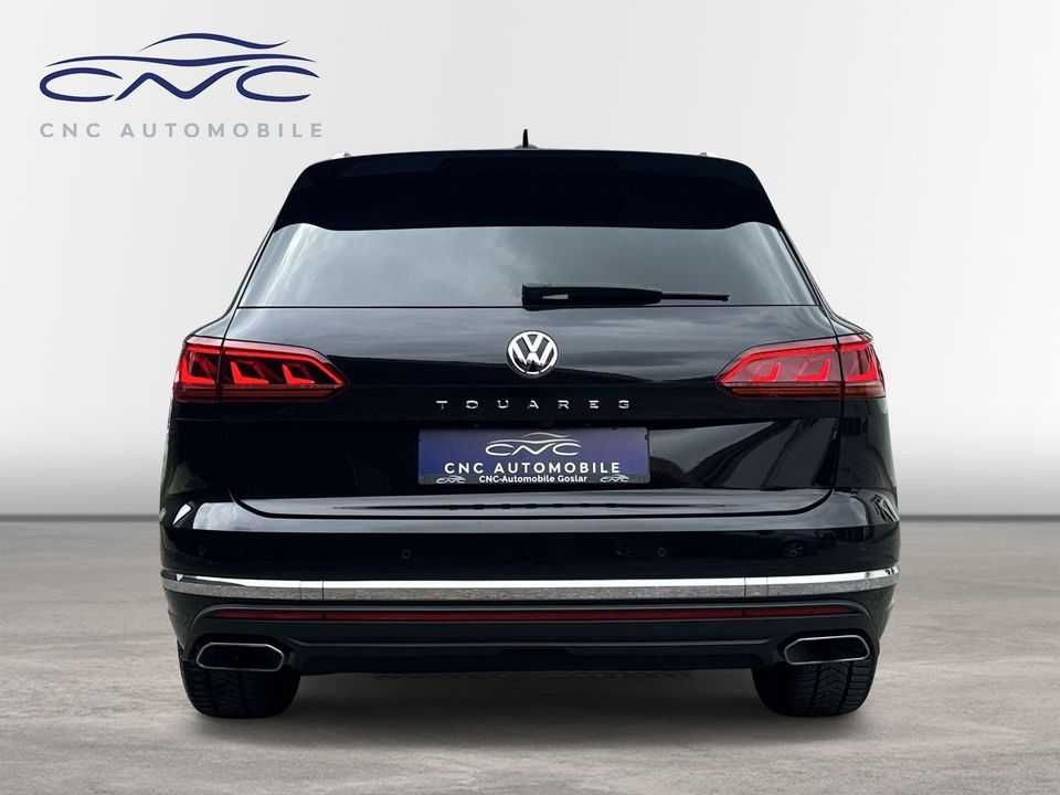 Volkswagen Touareg Elegance 4Motion Matrix/AHK/Pano/StHz in Goslar