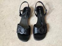Damen Sandalen Größe 39 Duisburg - Walsum Vorschau