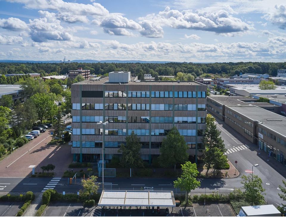 Flexibilität im Fokus: Dynamische Bürolösungen mit Teeküche in Offenbach