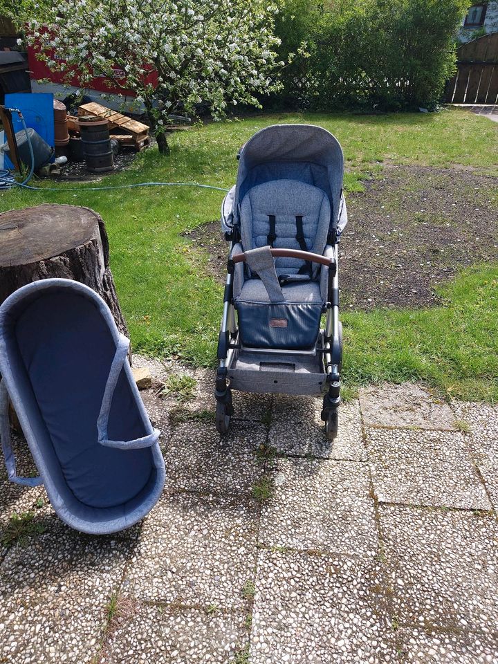 Kombi-Kinderwagen in Petershagen