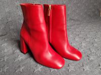 RIVER ISLAND CARA Rote Stiefeletten Stiefel Gr.36 Niedersachsen - Wahrenholz Vorschau