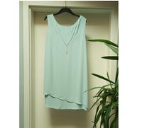 Esprit Kleid 2-Lagen-Look meerwassergrün Kette NEU GR. 42 Hessen - Karben Vorschau