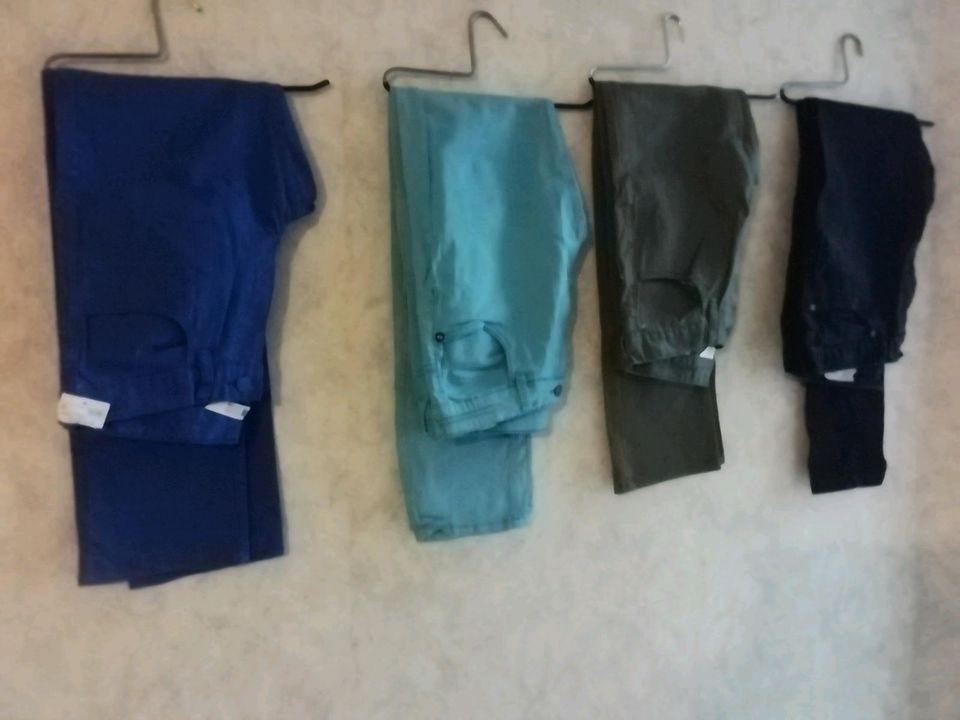 Jacke, Hose, pullover, Hemd zu verkaufen. VB in Bochum