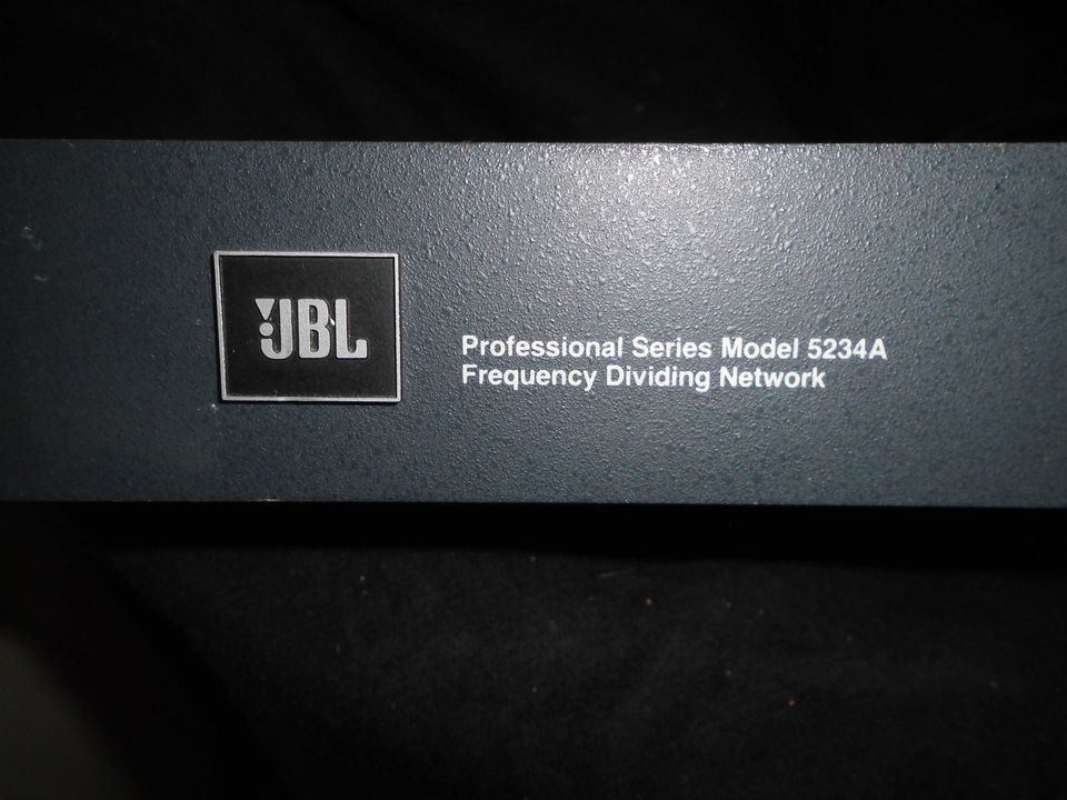 JBL 5234A , Aktiv- Weiche, abselut High- End, Studio Technik. in Braunschweig