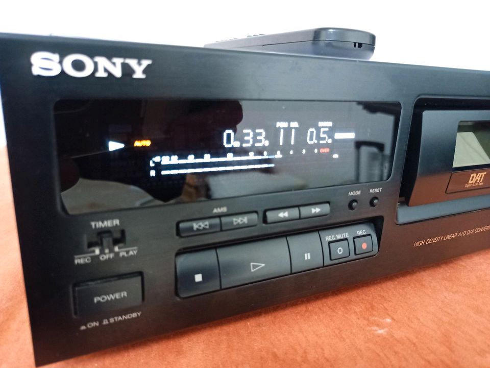 SONY DTC-790 DAT Recorder in Hanau