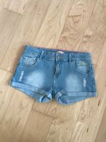 Jeans Shorts von Blue Pataya Miss Bondi Gr. 164 Thüringen - Elxleben (bei Arnstadt) Vorschau