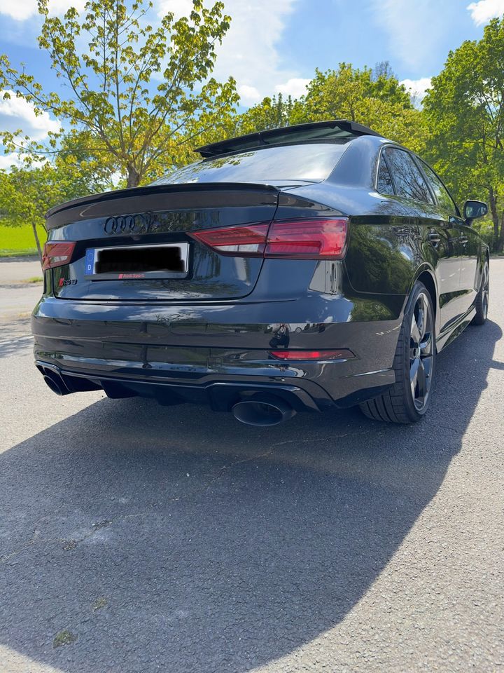 Audi RS3 Limo (voll) in Fulda