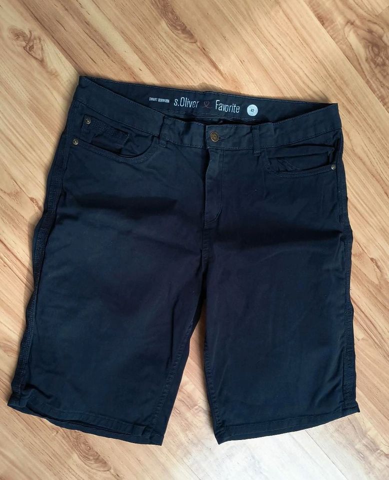 Shorts S.Oliver Gr. 42 marineblau in Velbert