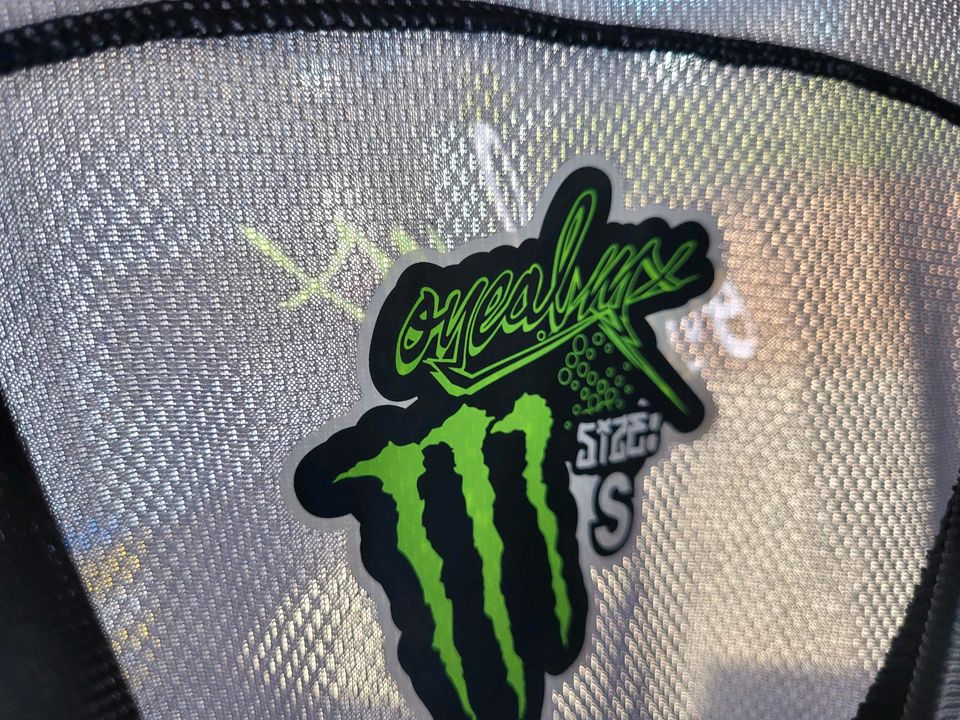 Monster Energy Langarmshirt in Lünen