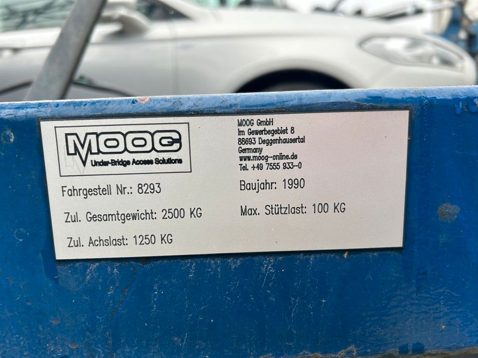 MOOG MBI 60- 1/s Brückenuntersichtsgerät/ Korbgerät in Remshalden