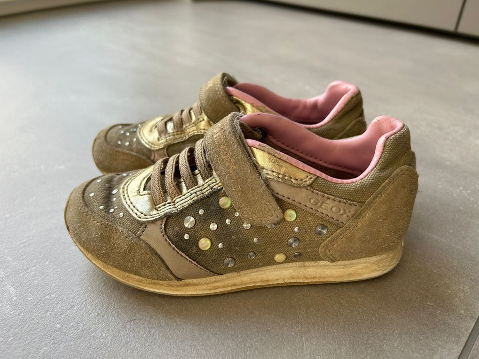 Kinder Sneaker GEOX mit Klettverschluß Gr. 28 (EU) in München
