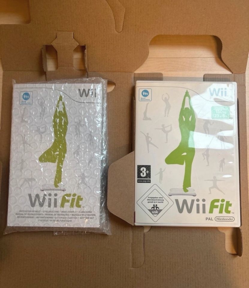 Wii fit Board und spiel in Oberhausen