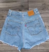 Levi’s Ribcage Jeansshorts 38 Bayern - Zeil Vorschau