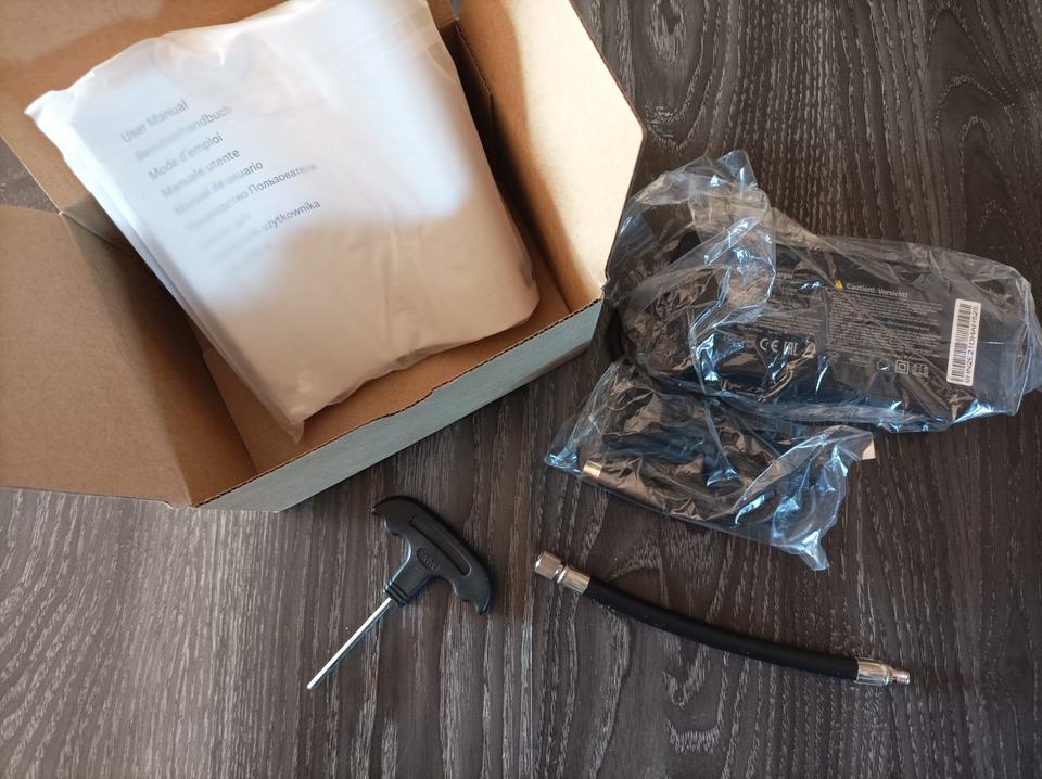 Xiaomi MI E-Scooter Essential +Ladegerät +Anleitung +OVP, wie NEU in Kirchlinteln