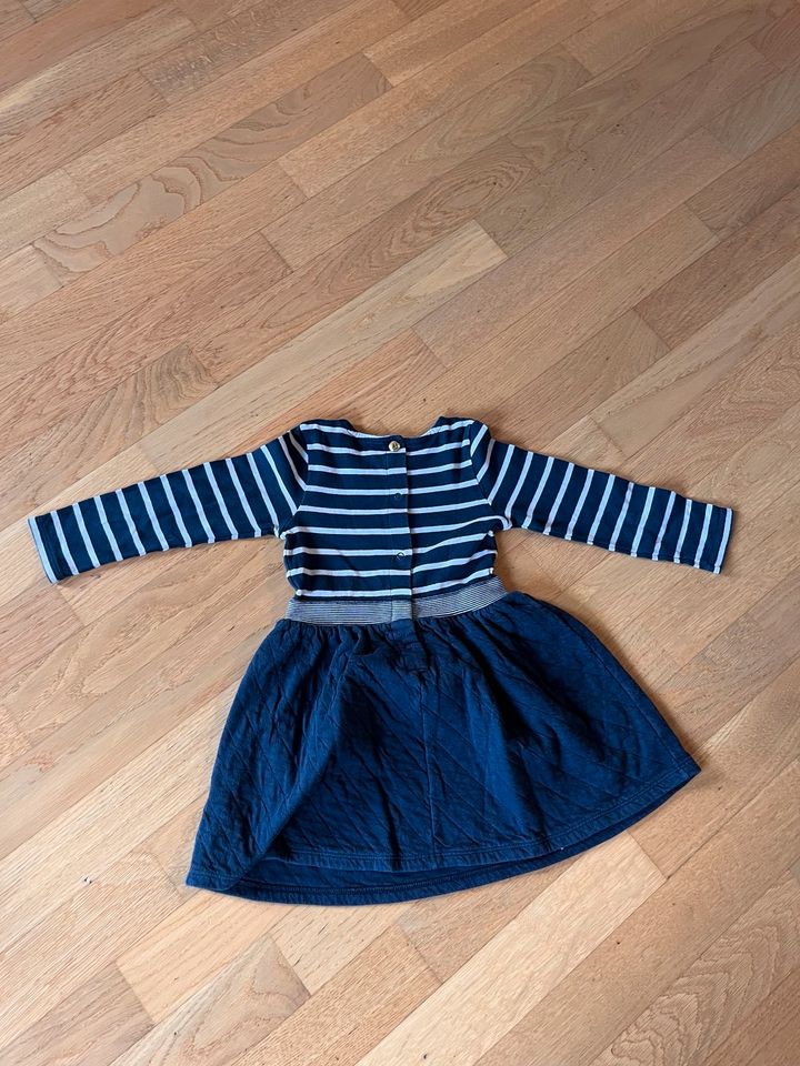 Kleid 104 4 Jahre Petite Bateau dunkelblau gestreift in Düsseldorf