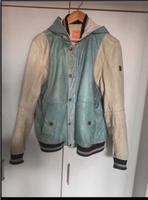 Hugo Boss College Lederjacke 46 Sachsen-Anhalt - Halle Vorschau