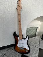 E -Gitarre guter Gebraucht Zustand. Düsseldorf - Rath Vorschau