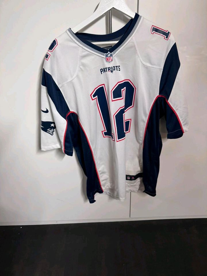 Tom Brady New England Patriots Jersey Game Ausführung in XL in Stuttgart