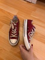 Rote Converse Bonn - Endenich Vorschau