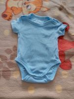 Baby Jungen Kurzarm Body hellblau blau Topomini Gr. 50/56 Niedersachsen - Pattensen Vorschau