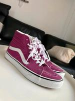 Vans sk8hi fuchsia red Gr. 41 Thüringen - Bad Langensalza Vorschau