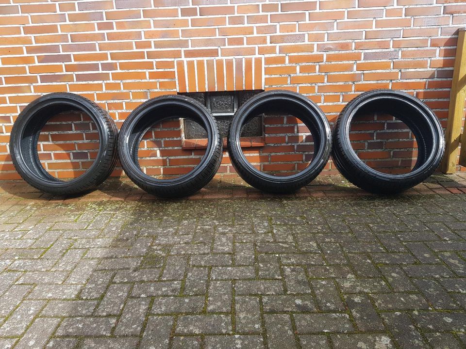 4x Pirelli P Zero Sommerreifen 245 35 20 , 95 W in Hamburg