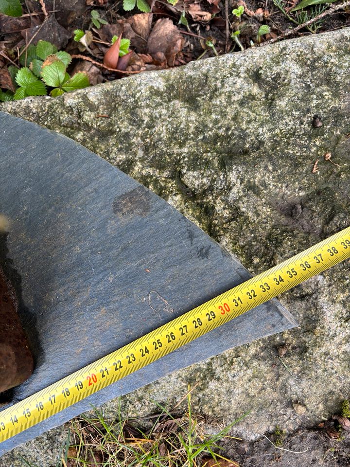 Gartenleuchte aus Cortenstahl Rost Standfuß Schieferplatte in Bielefeld