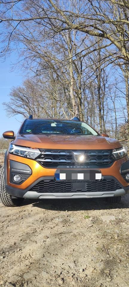 Dacia Sandero TCe 100 ECO-G Stepway Comfort in Schauenburg