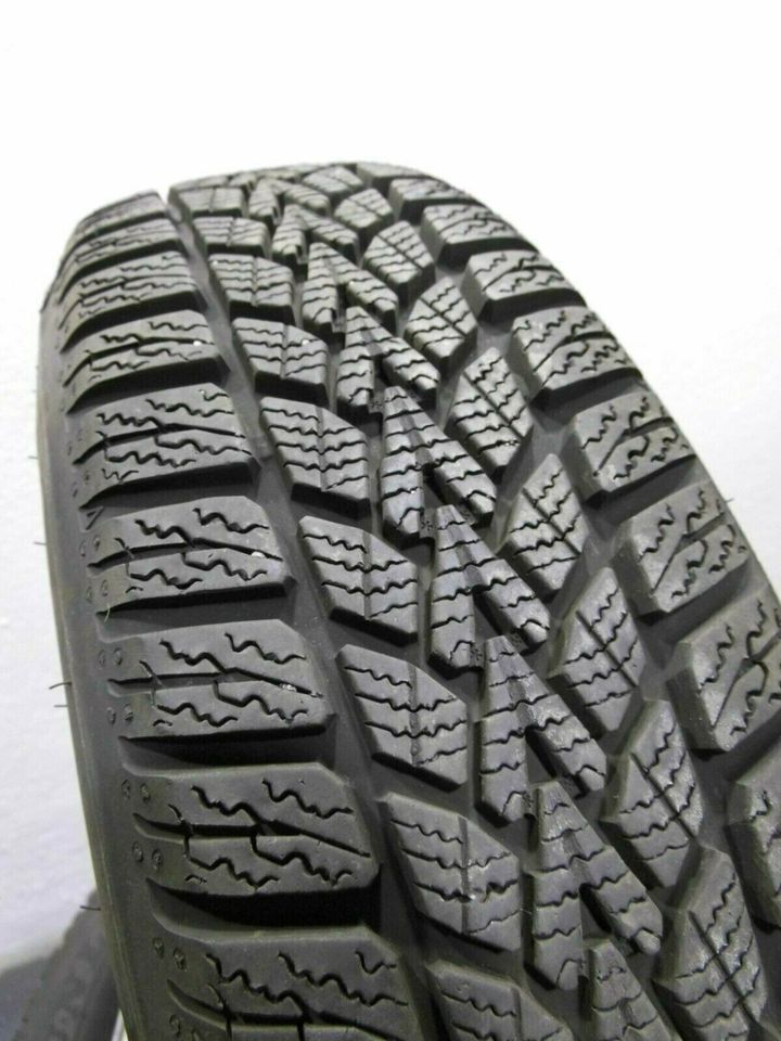 4 Winterreifen 185 / 60 -165 / 65 R15 Smart 453 15" Stahlfelgen in Berlin