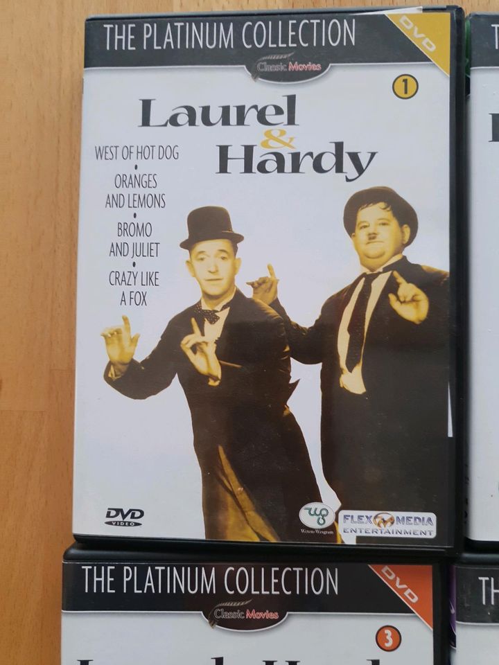 Laurel & Hardy DVDs, Platinen Kollektion DVD 1 bis 4, neuwertig in Rodalben