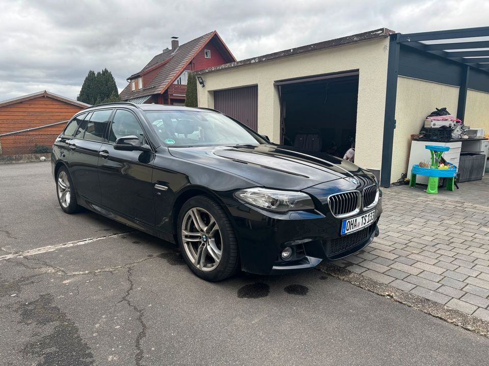 BMW 525D X-Drive M-Paket*PANORAMA*2.Hand*Scheckheft in Hattorf am Harz