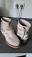 Boots • Gr. 38 • hellgrau Hessen - Gelnhausen Vorschau