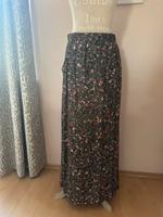 Schöner neuwertiger Rock Hugo Boss/ Gr. 38/ Maxi Mülheim - Köln Holweide Vorschau