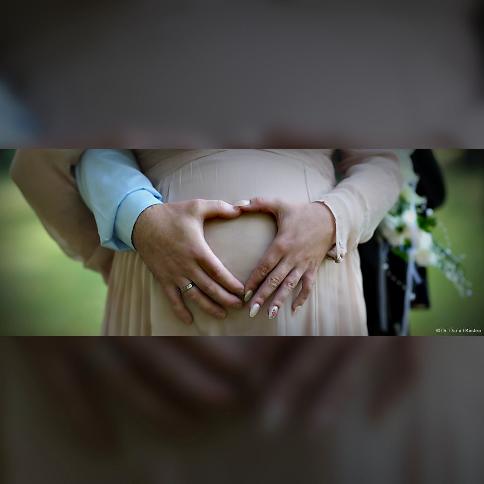 Fotograf Schwangerschaft Babybauchshooting Newborn Gutschein in Dresden