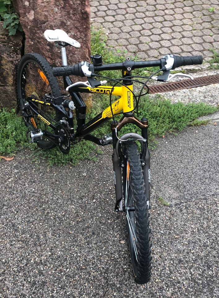 Scott G-Zero 24 vollgefedertes Mountainbike in Wiesloch