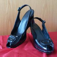 Damenschuhe/ Clarks / Lackschuhe/ Keilabsatz Größe 38,5 Hessen - Kassel Vorschau