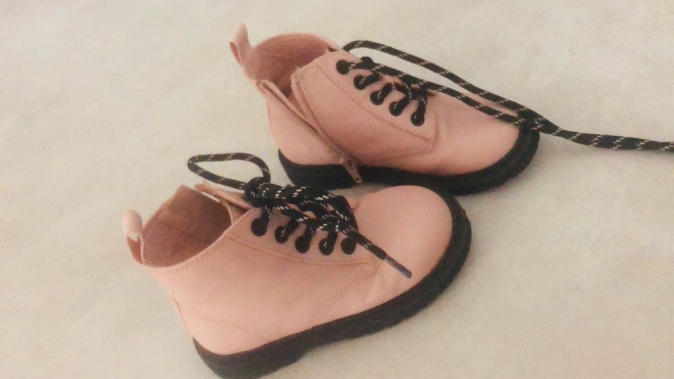 Mango Kinderschuhe, Boots, Stifeletten Gr. 25 in Euskirchen