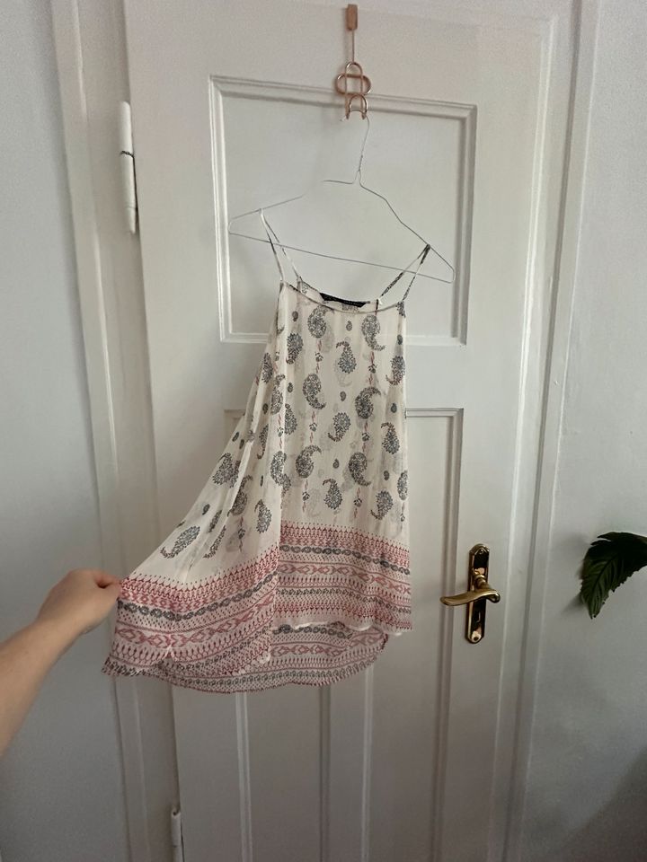 Zara, Shirt, Bluse, Top, Tanktop, weiß boho Muster Gr. M  - 1 in Düsseldorf