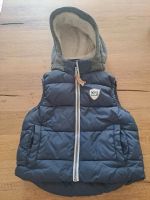 H&M Weste 98/104 dunkelblau mit Kapuze blau Jungen Jacke Nordrhein-Westfalen - Mülheim (Ruhr) Vorschau