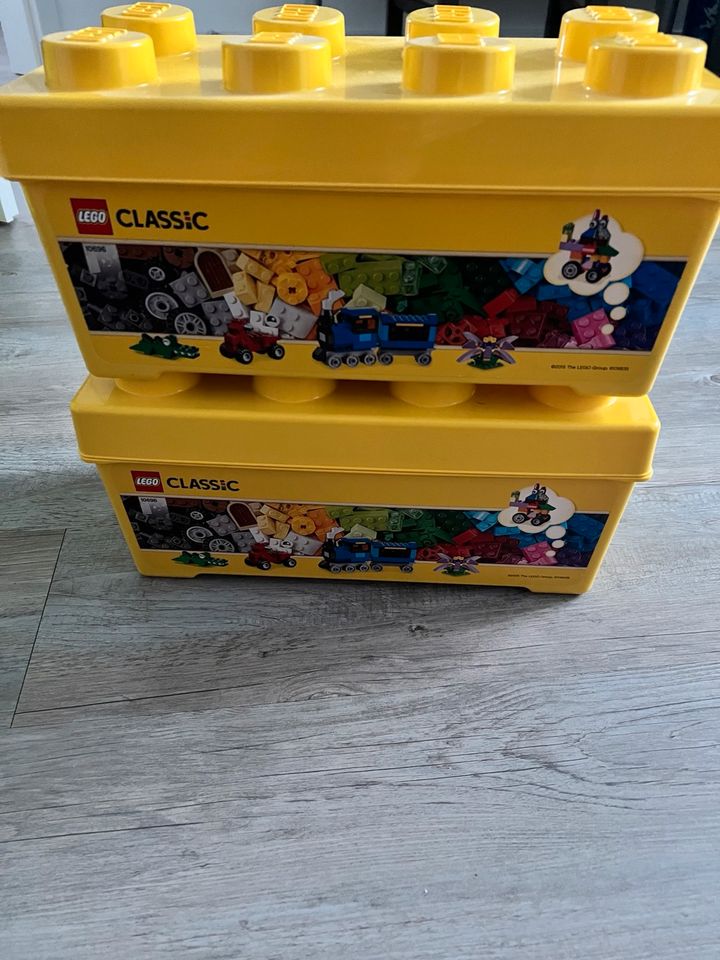 Zwei Lego Kisten voller Lego Bauteile ca. 5,5 kg in Harsefeld